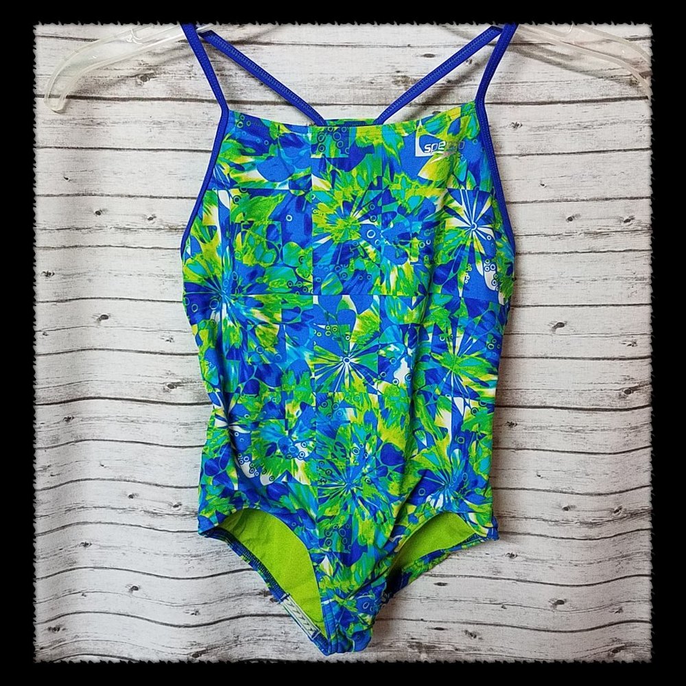 🏊‍♀️Girls sz. 12 EUC Speedo swimsuit🏊‍♀️